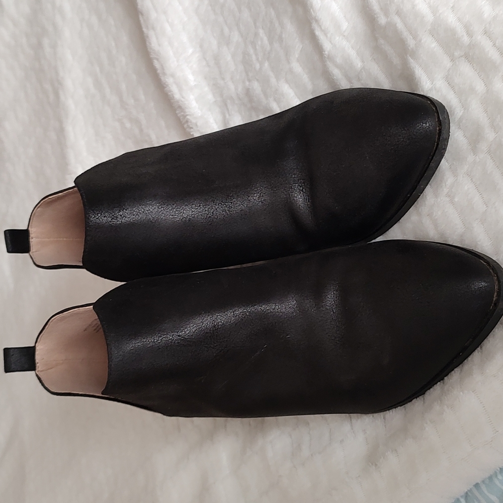 Journee Booties